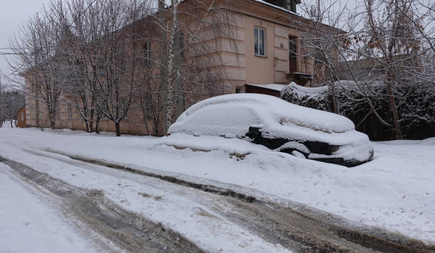 istock An old house in Tambov 2162354774