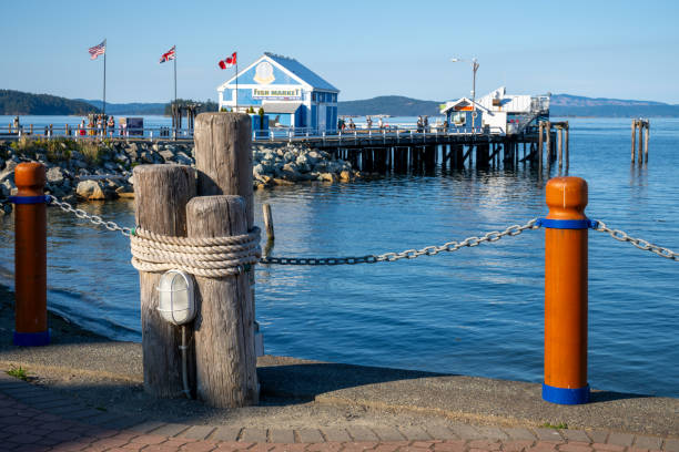 istock Sidney Waterfront & Fish Market, Sidney, BC Canada 2162441510
