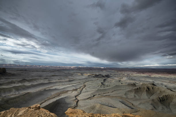 istock Mooncape near Hanksville 2162484305