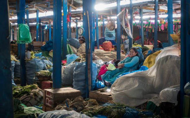 La Paz, Bolivia. 11th may 2018. Fruit and vegetable market in La Paz