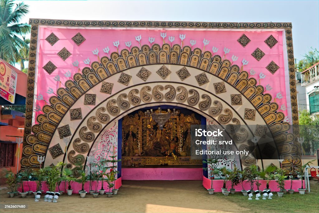 Pandal Design Creative Design Of A Durga Puja Pandal Using Biodegradable Products In ...