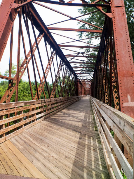 istock Norwottuck Mass Centrail Hiking Trail In Northhampton Massachusetts 2162612923