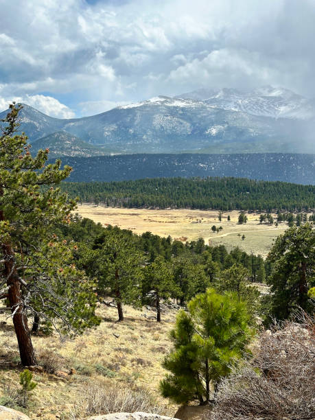 istock Rocky Mountain National Park 2162732304