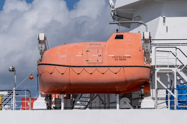 totally-enclosed lifeboat of an oceangoing ship