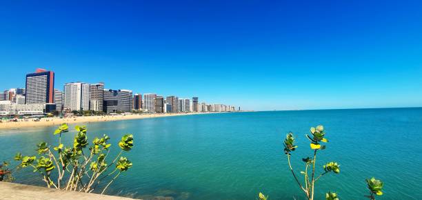 istock The city and the beach 2162938294