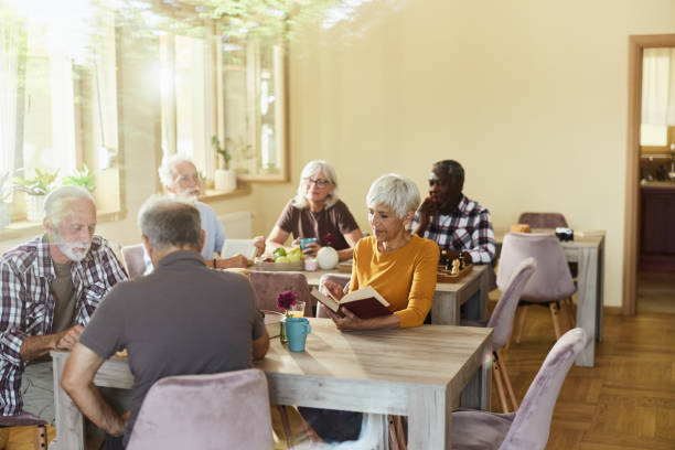 istock Relaxing day in nursing home! 2162964036