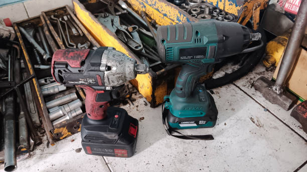 istock Cordless impact wrench 2162986790