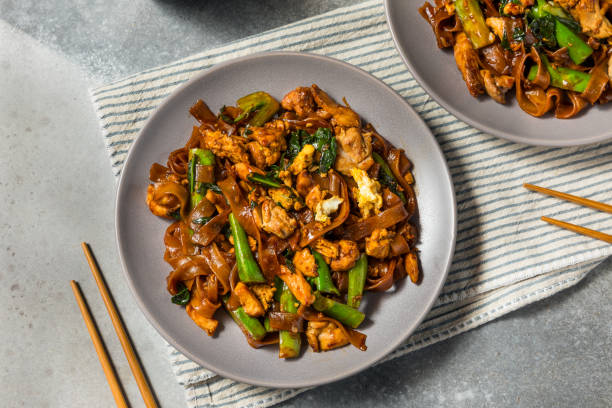 istock Savory Asian Pad See Ew Noodles 2163032667