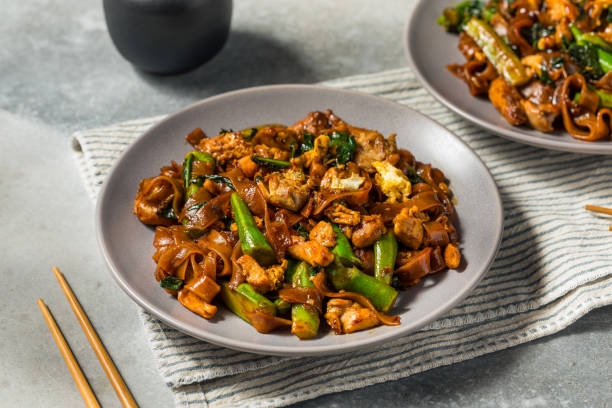 istock Savory Asian Pad See Ew Noodles 2163032677