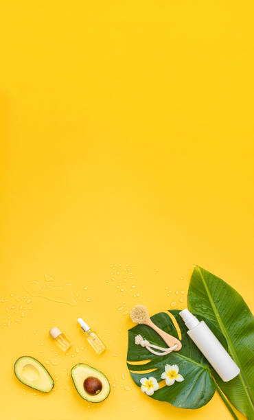 istock Dry skin cleaning with avocado. 2163069864