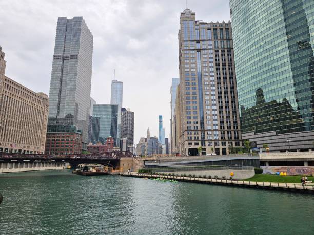 istock Chicago Downtown Skyscraper Skyline Riverwalk Illinois USA 2163107718