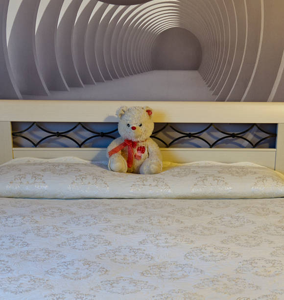 Luxury white bed on hotel