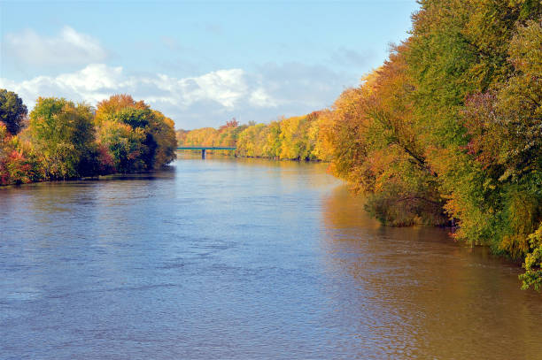Wabash River's autumn, Indiana at Peru.