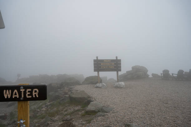 istock Fog at the top of Mount Washington 2163308499