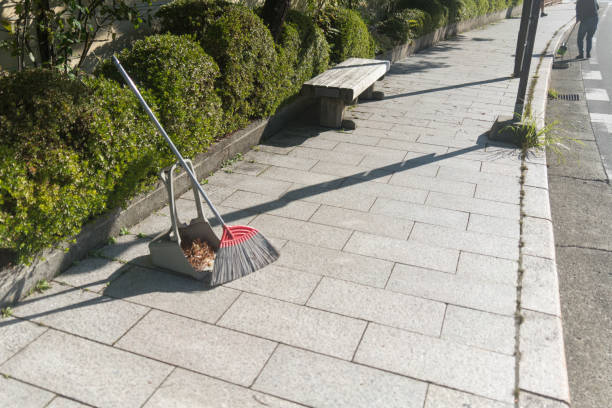 Cleaning tools used for early morning road cleaning