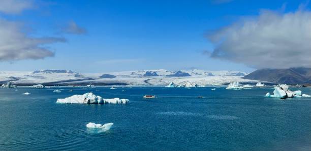 istock an island in the ocean 2163705790
