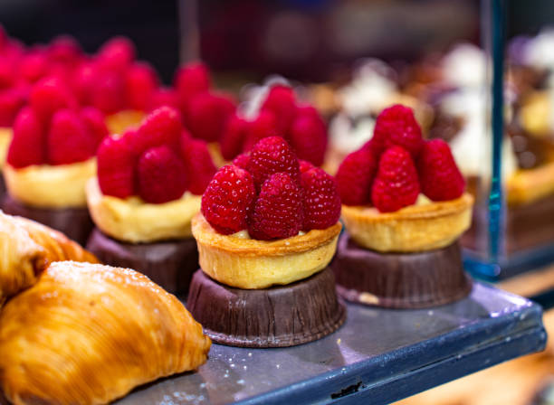 Dessert tart with raspberries