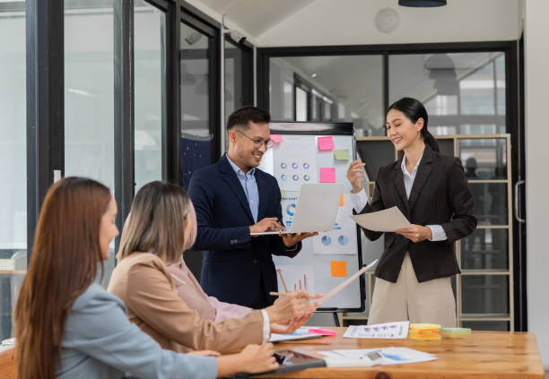 istock Asia business meeting 2163766043