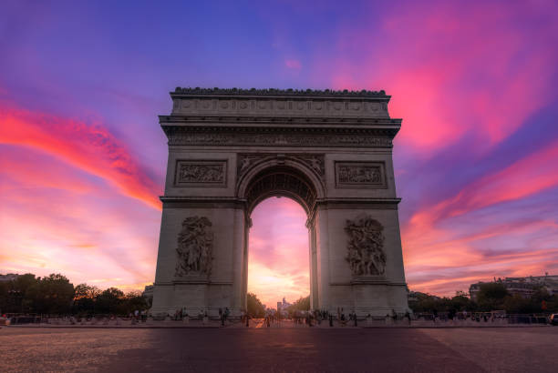 istock Arch of Triumph 2163922628