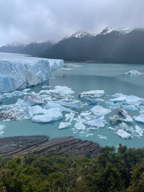 istock Mountains, lakes and glaciers 2163927830