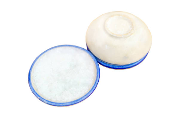 Skin cream lid
