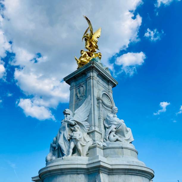 istock The Shining Victoria Memorial 2164072408