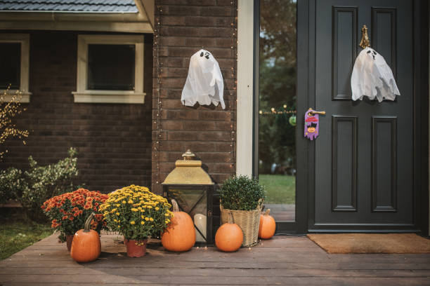 istock House decorated for Halloween 2164264715