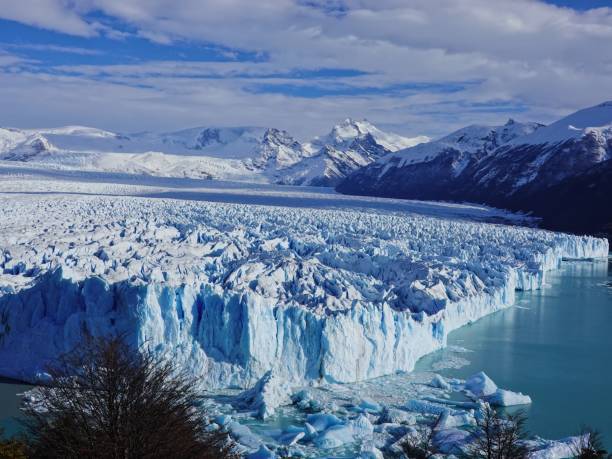 istock El Calafate, Argentina 2164345397