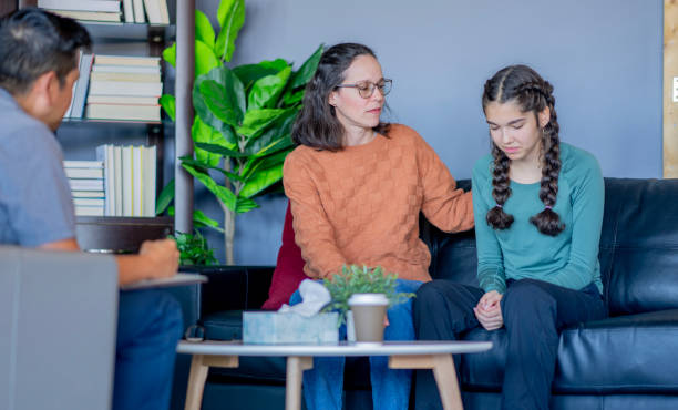 istock Family Therapy 2164392927