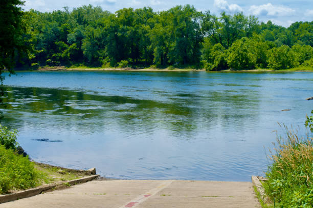 A public boat ramp on the Potomac River awaits users on a hot, summer afternoon.
