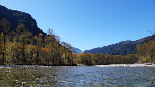 istock kamikochi in autumn 2164605935