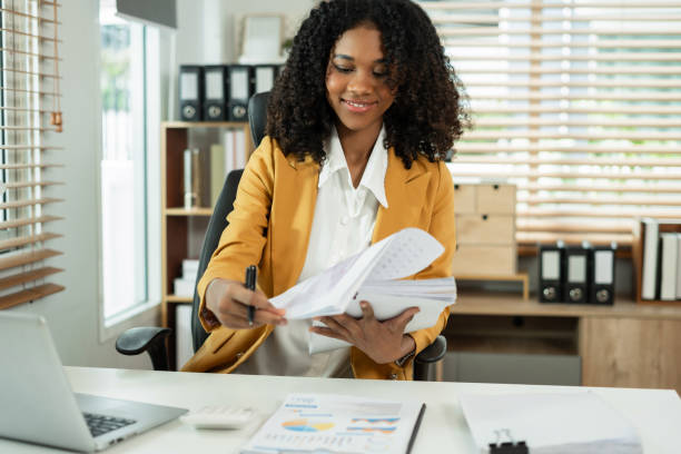 istock Businesswoman analyzing business enterprise data management, business analytics with charts, Marketing, Financial, Analyst, Business growth chart. 2164610159