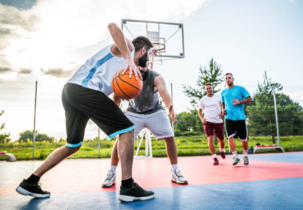 istock Basketball game with friends 2164630711
