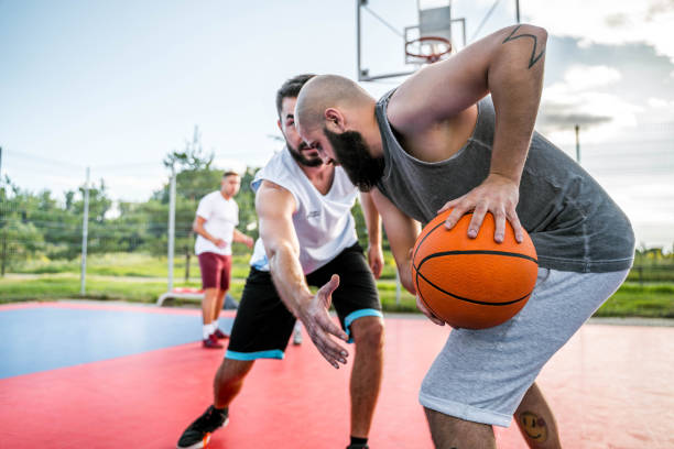 istock Basketball game with friends 2164631589