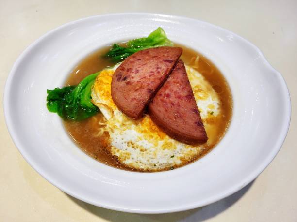 Hong Kong Style Luncheon Meat & Egg Noodle