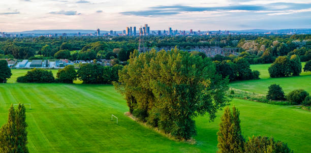 istock Manchester suburban area 2164978897