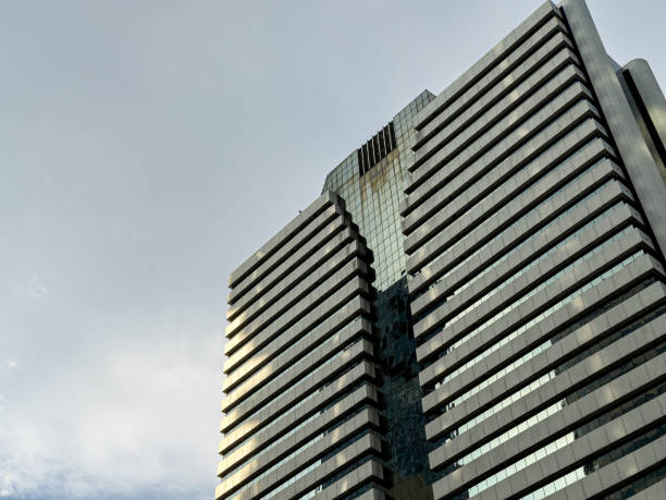 Impressive Skyscraper Exterior with Sleek Glass Design for Corporate Visuals