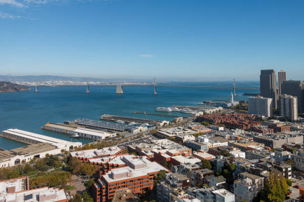 istock Downtown San Francisco Skyline Transamerica Pyramid Skycraper 2165138310