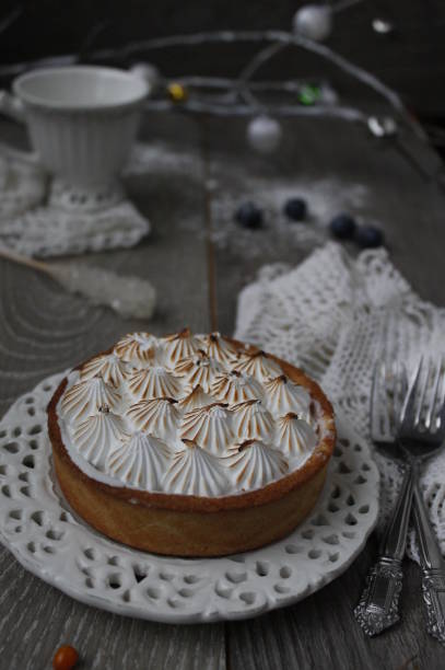 istock Lemon tartlet with Italian meringue 2165138793