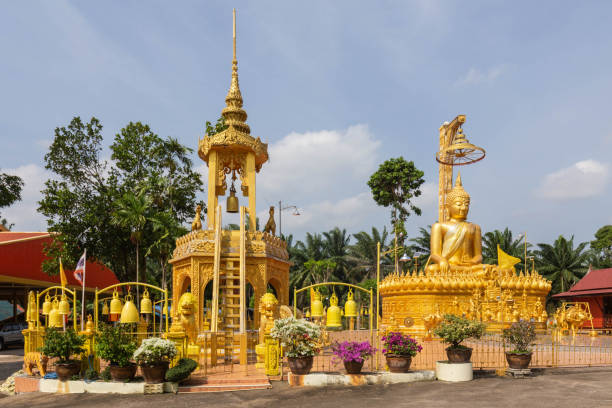 istock Grand Palace Bangkok 2165151677