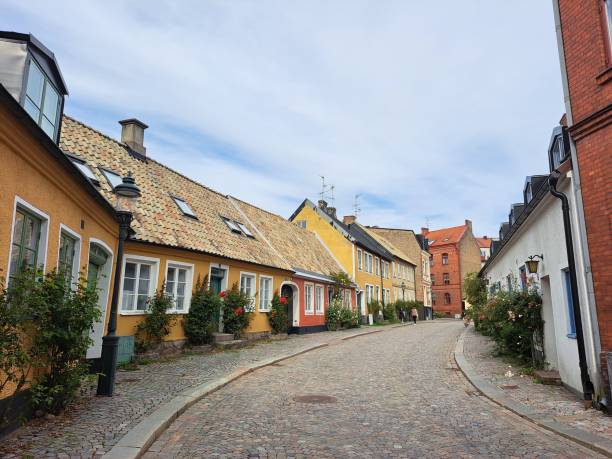 istock Lovely street 2165256117