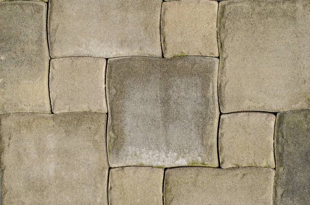 Terracotta-coloured paving stones for paths and terraces