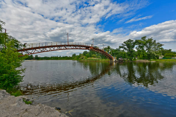 Beautiful countryside views along the river bank. The Samara River is a left tributary of the largest river in Ukraine, the Dnieper. It originates from the small village of Veselaya Gora, located in the west of Donetsk Oblast.