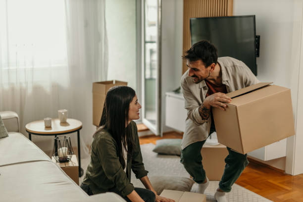 istock Time for a new apartment 2165477370