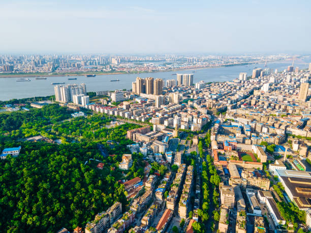 istock Real Estate in Ezhou City 2165499895