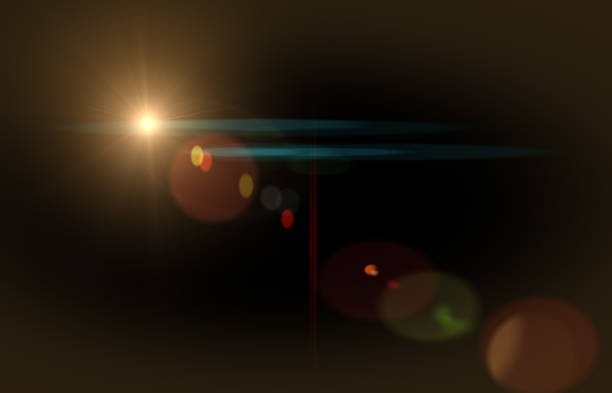 sun light overlay. sun rays overlay. sun rays light isolated on black background, overlay design. transparent sunlight special lens light effect. abstract lens flare light over black background - rayon de soleil photos et images de collection