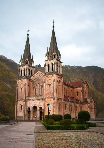 istock Monastery of Covadonga surrounded by mountains 2165548621
