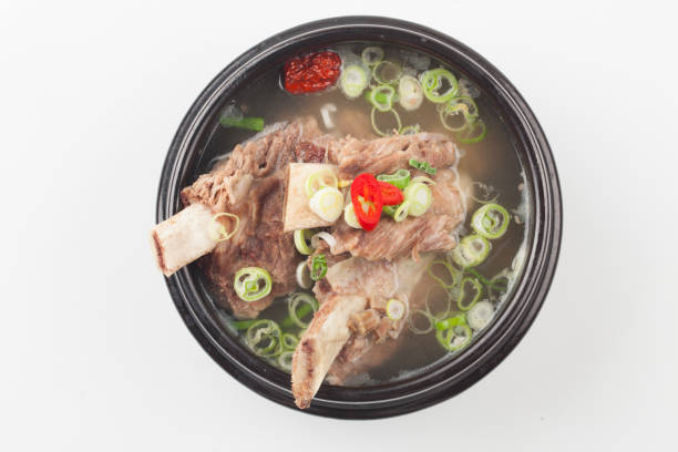 A food made by boiling beef ribs in water.