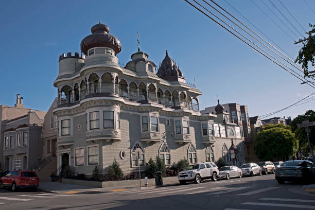 istock First Hindu Temple in the US 2165621347