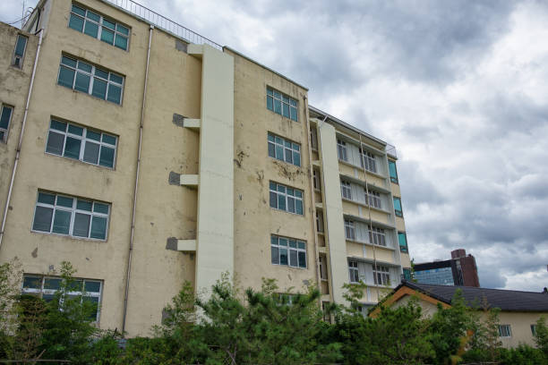 Duksung Girls' Middle School in Hwadong Seoul Korea. 서울 화동 덕성여자중학교